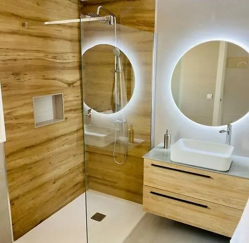 דירה Golden Ocean View & Pool *