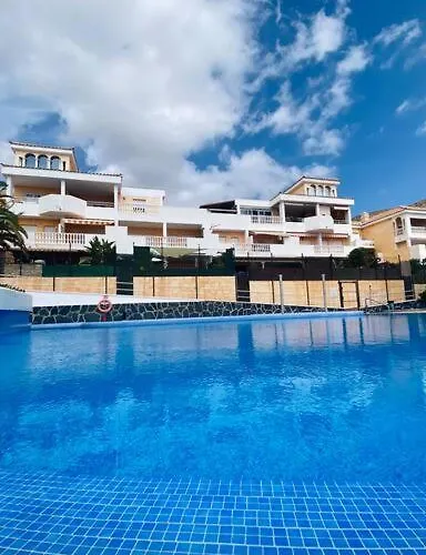 דירה Golden Ocean View & Pool *