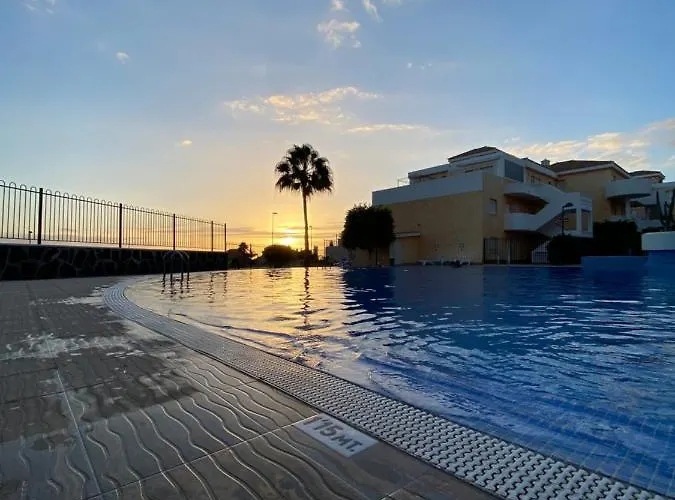 Golden Ocean View & Pool דירה לוס כריסטיאנוס